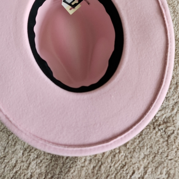 Pretty in Pink Fedora - Super cute 😍 Unisex - Picture 11 of 17